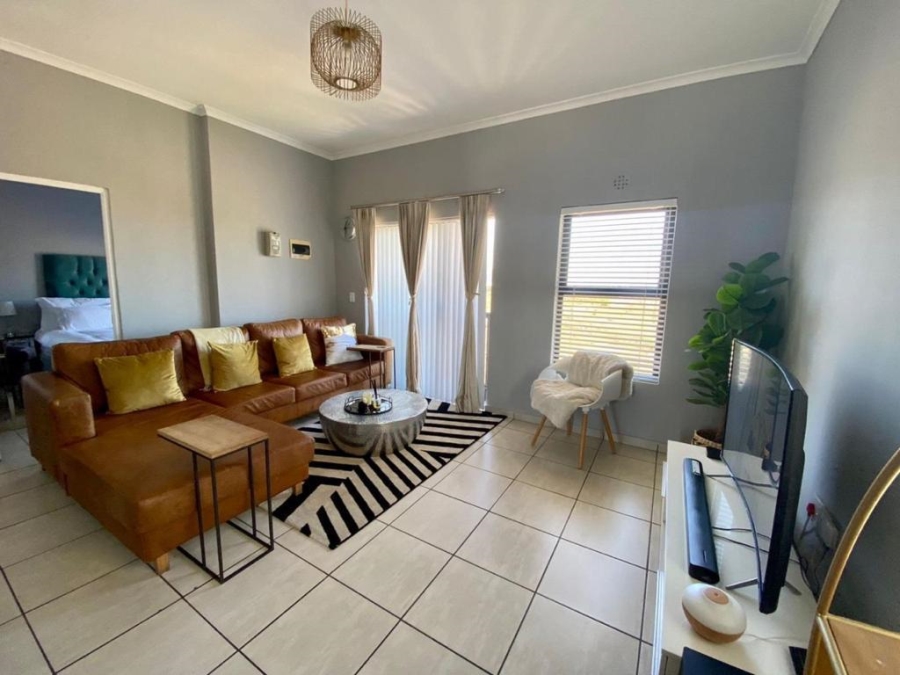2 Bedroom Property for Sale in Parklands Western Cape